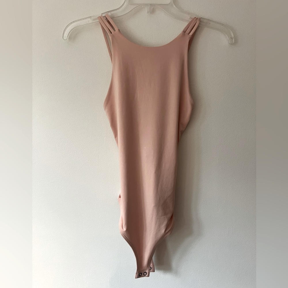 EXPRESS Body Contour High Compression Bodysuit - Color Light Pink - Size XS